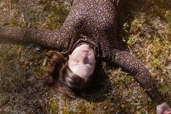 itsemyotatunnon-vahvistaminen-mindfulness-ohjelma Itsemyötätunnon vahvistaminen on keskeinen tavoite mindfulness-ohjelmassa.